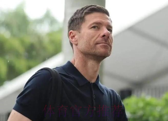 跟队记者:约维奇今夏将离开皇马 他受够了当下处境 跟队记者:约维奇今夏将离开皇马 他受够了当下处境